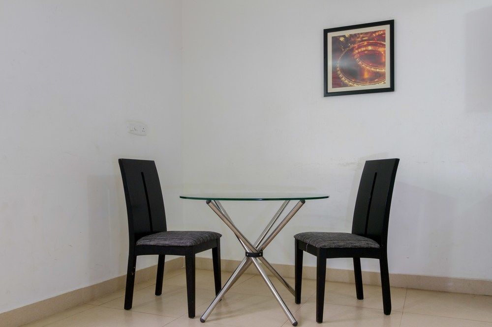 Fabhotel Stay Eeasy Thiruvanmiyur Chennai Exterior photo
